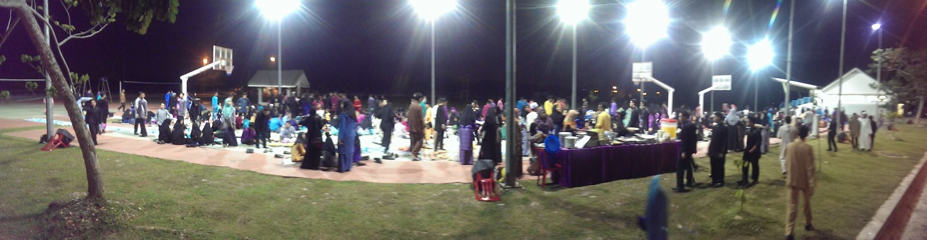 Iftar Perdana 1437